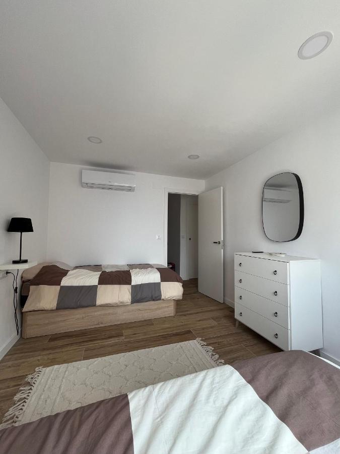 Requena12 Apartment *
